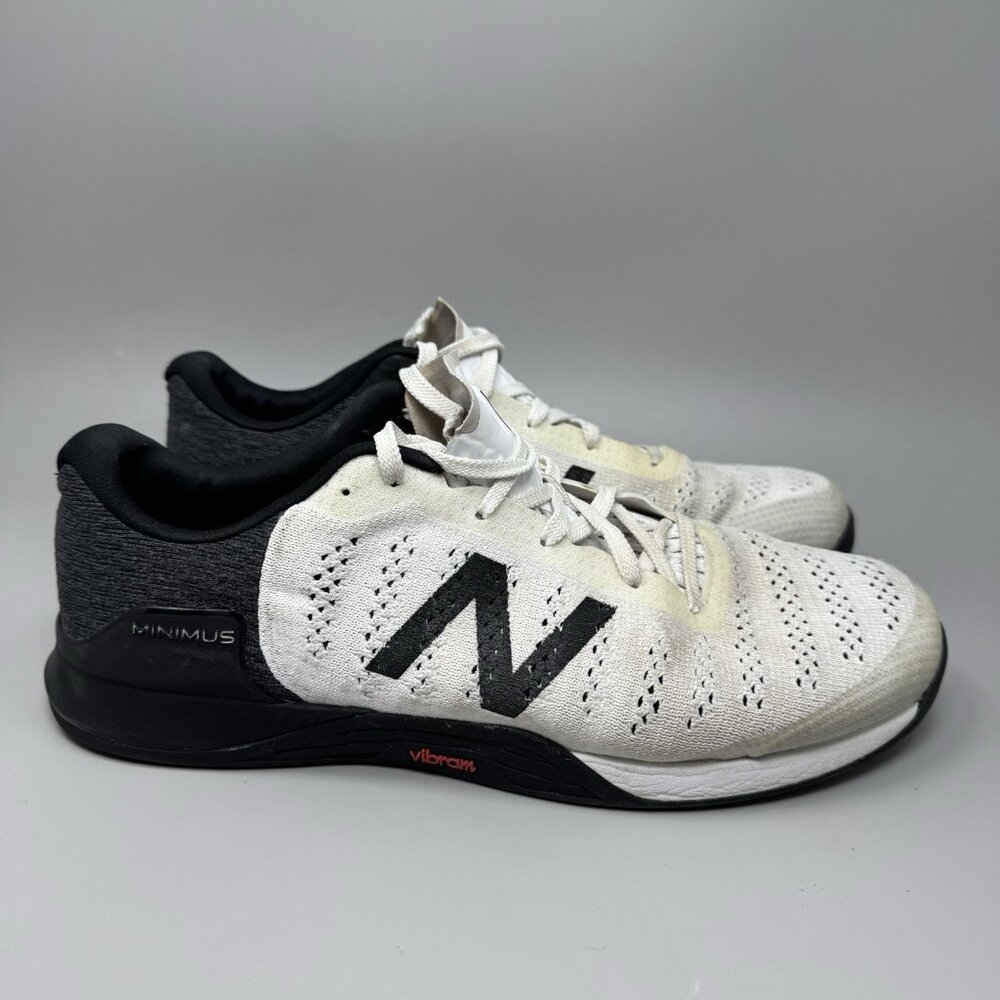 New Balance Mens Minimus Prevail V1 MXMPLW1 White Running Shoes Sneakers Sz 13